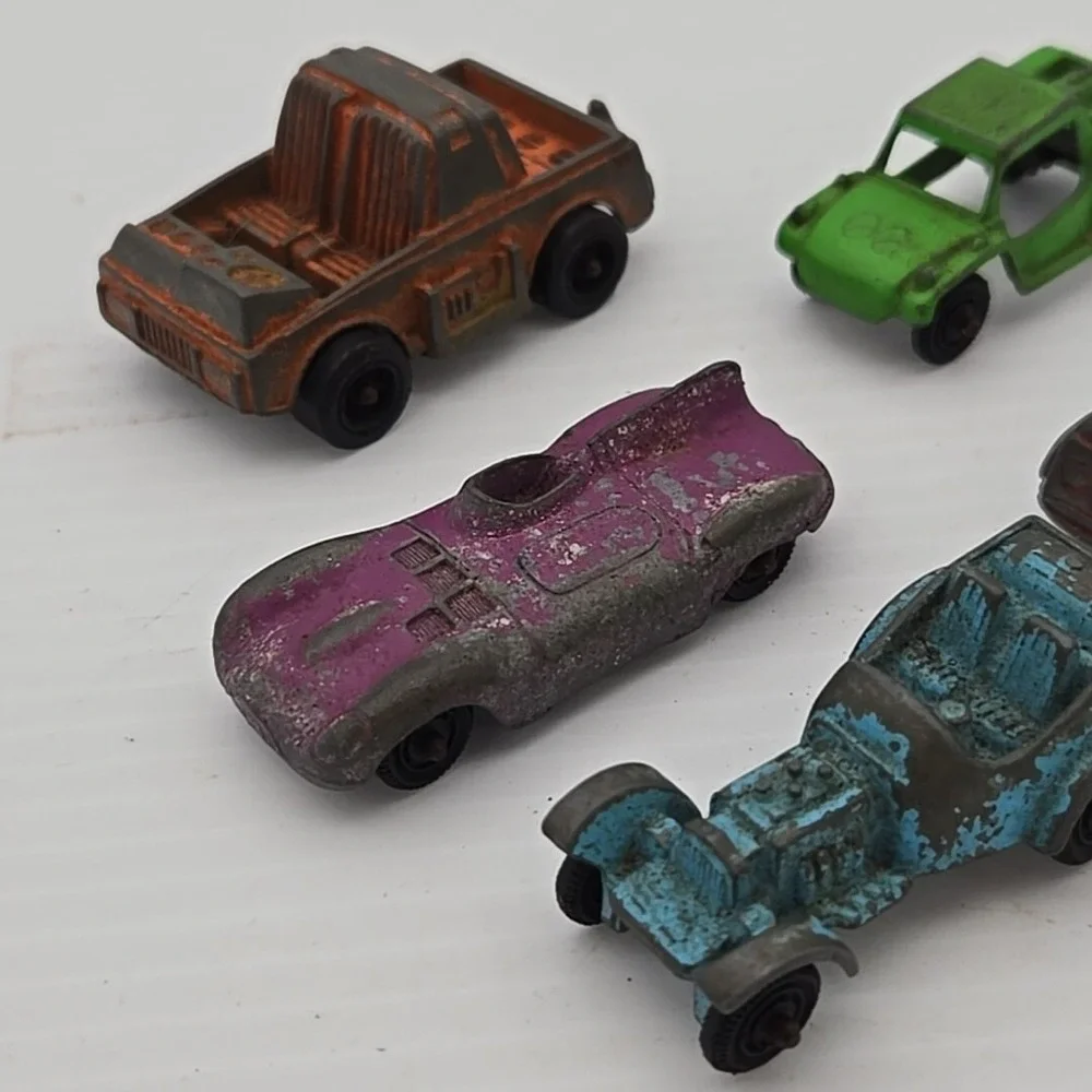 Vintage Tootsietoy Diecast Car Lot Of 5